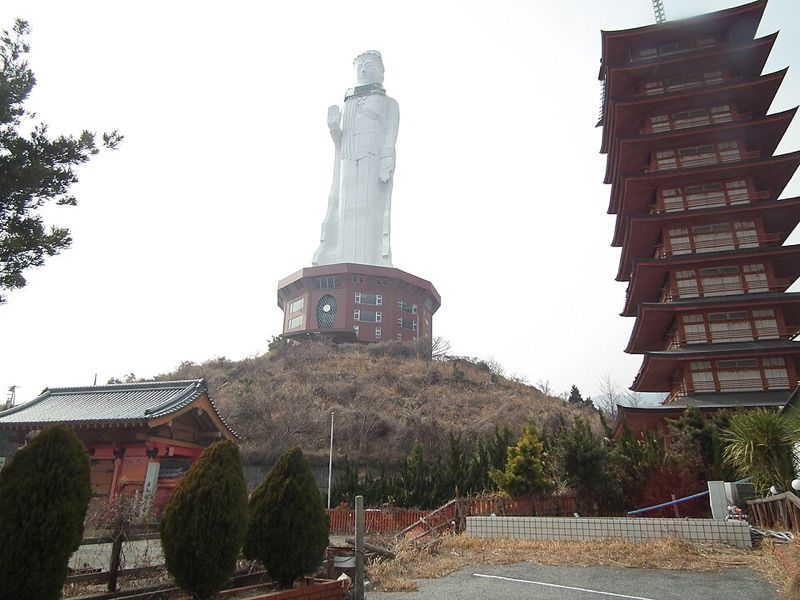 世界平和大観音