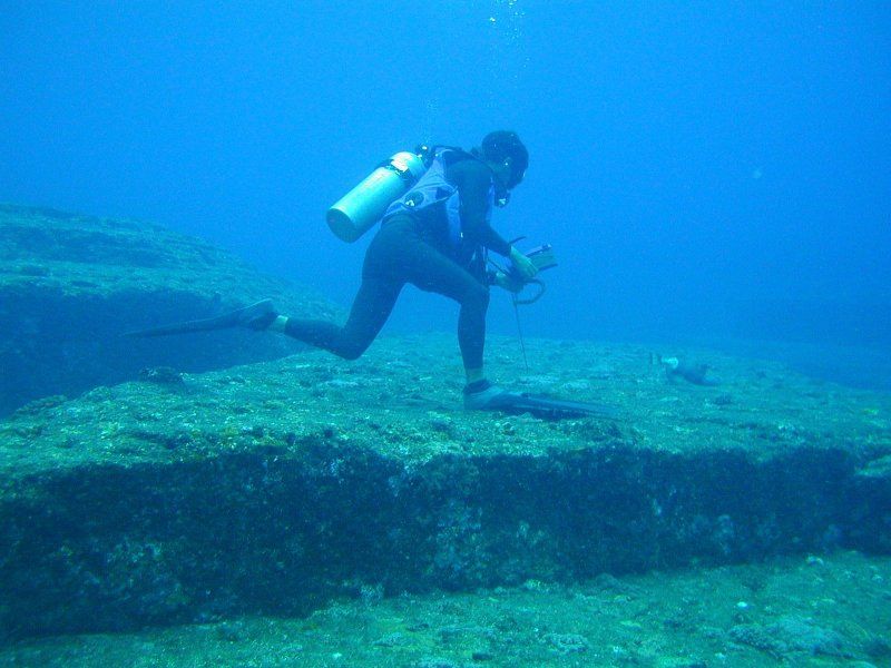 与那国島海底地形